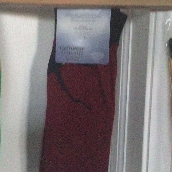 Socks - Picture 6 of 7